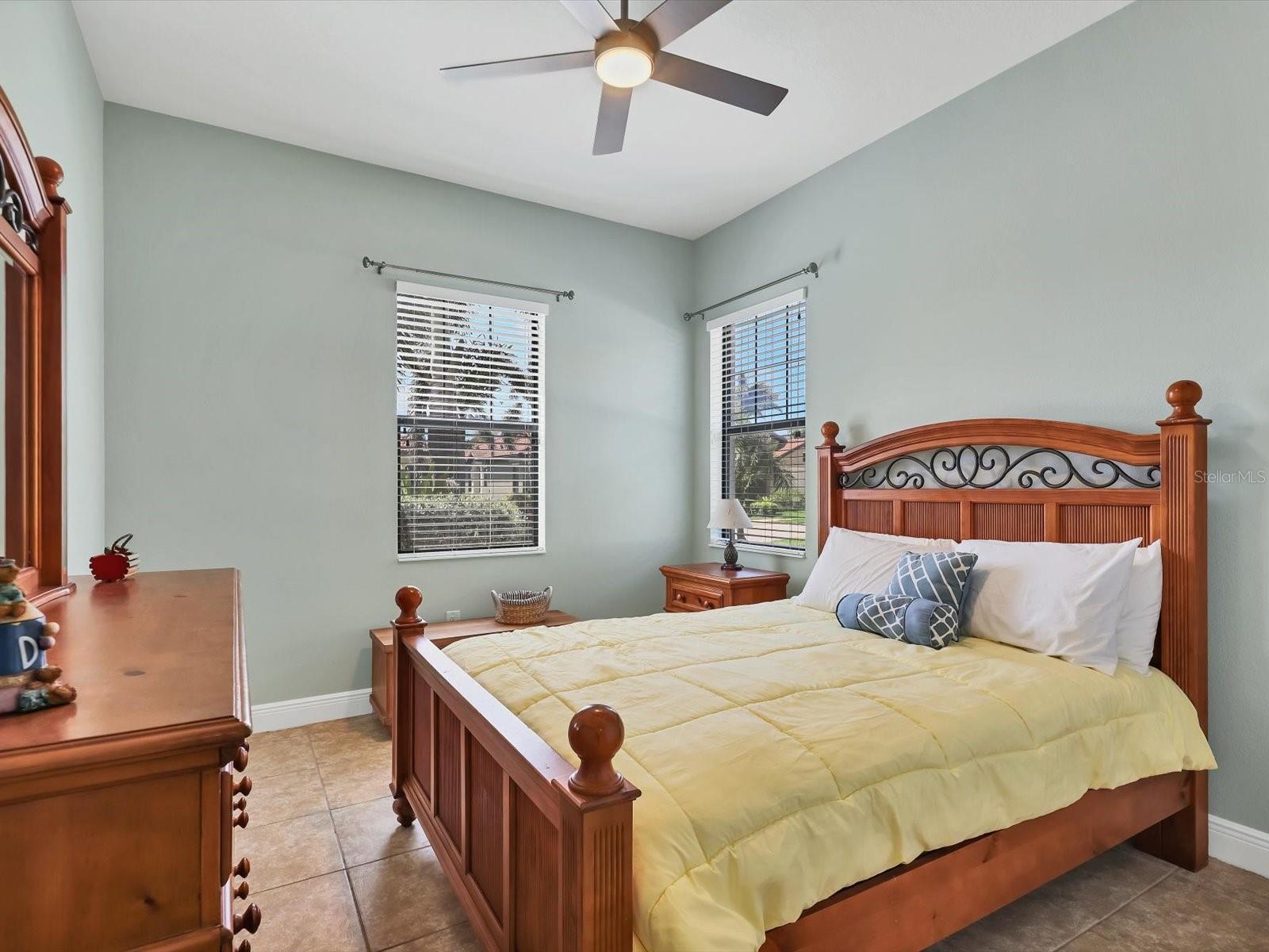 10424 CROOKED CREEK DR — photo 29