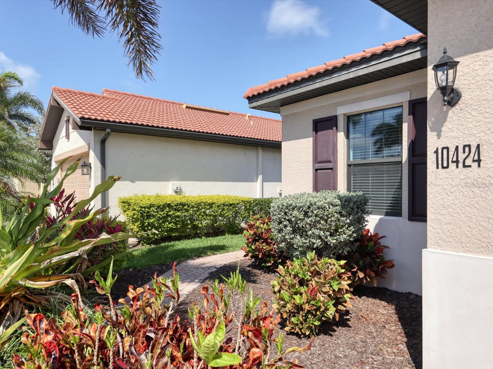 10424 CROOKED CREEK DR — photo 4