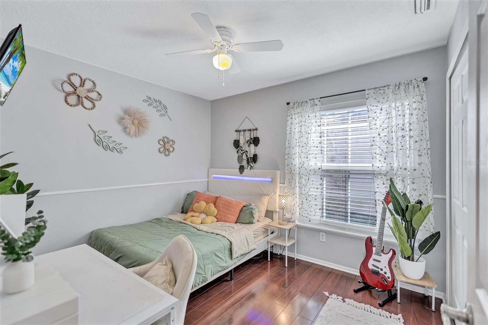 1640 COUNTRYWOOD ST — photo 33