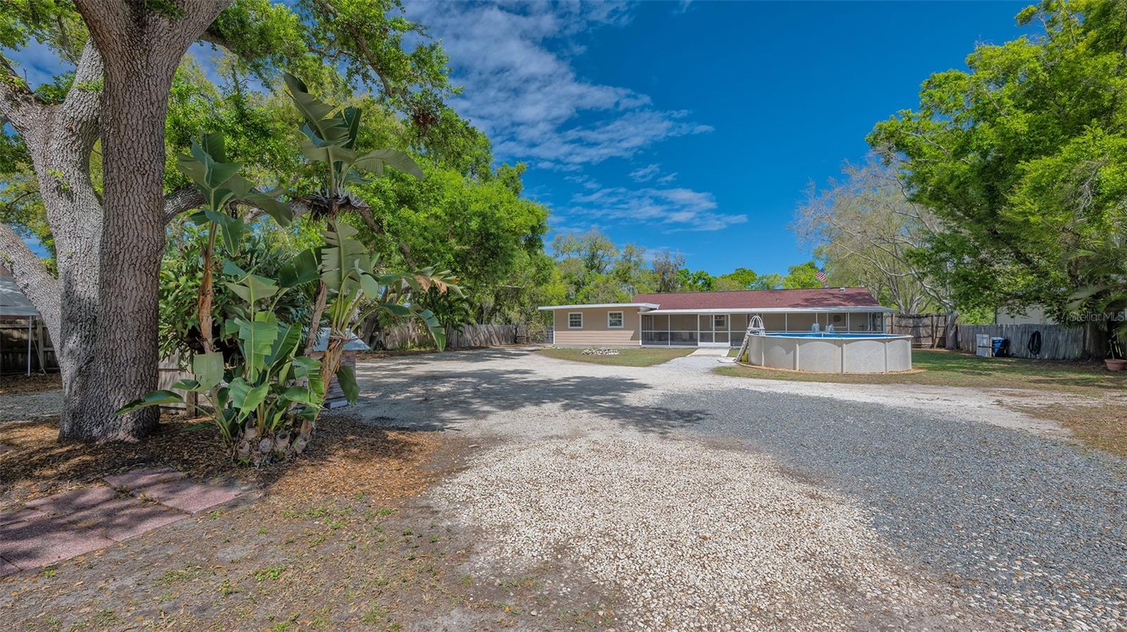 3818 GOCIO RD — photo 48