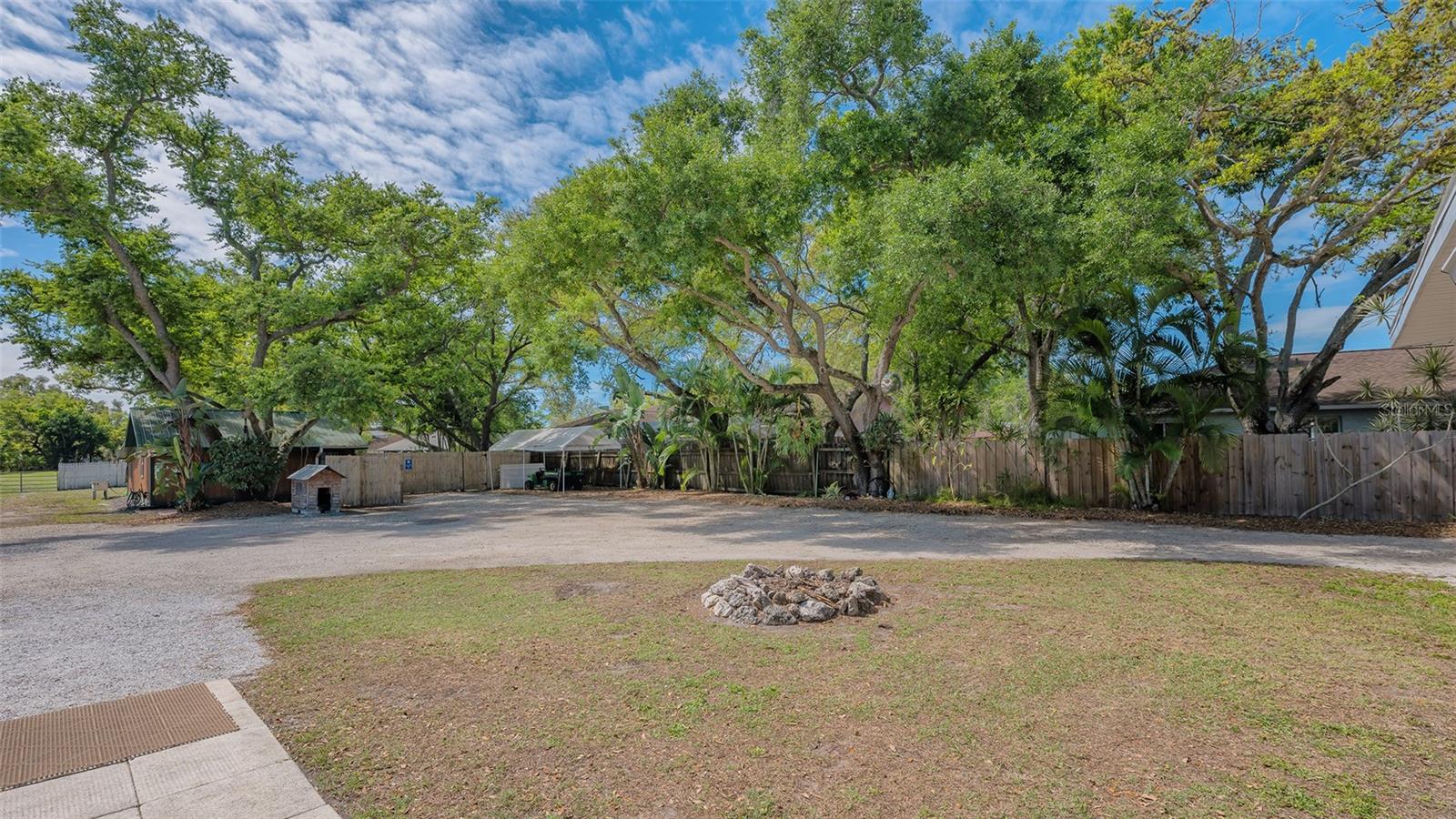 3818 GOCIO RD — photo 49