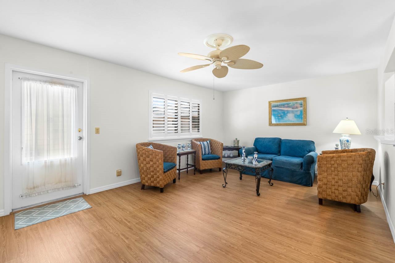 1801 BEDFORD LN #30 — photo 9