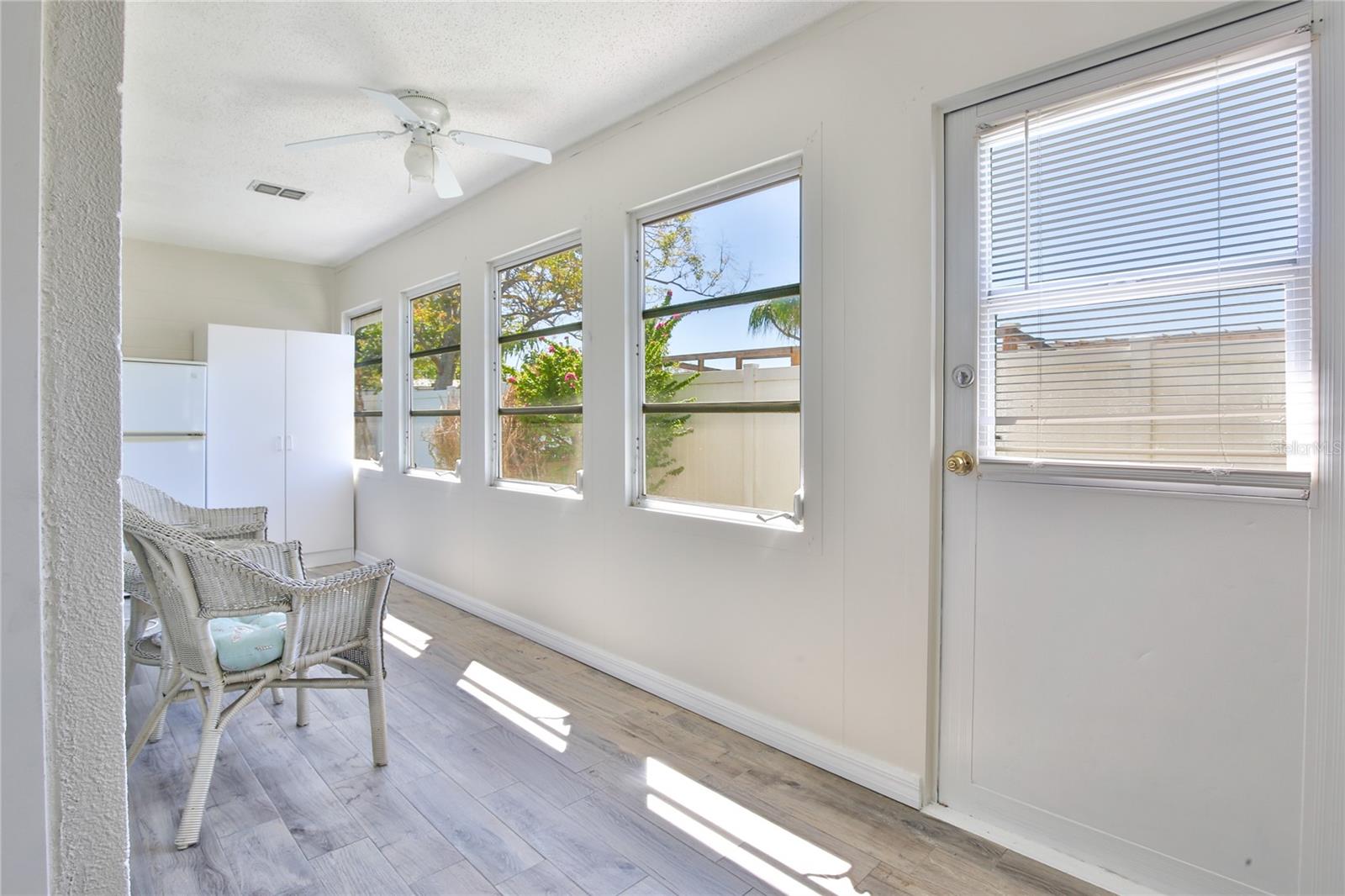 4612 PARK ACRES DR — photo 12
