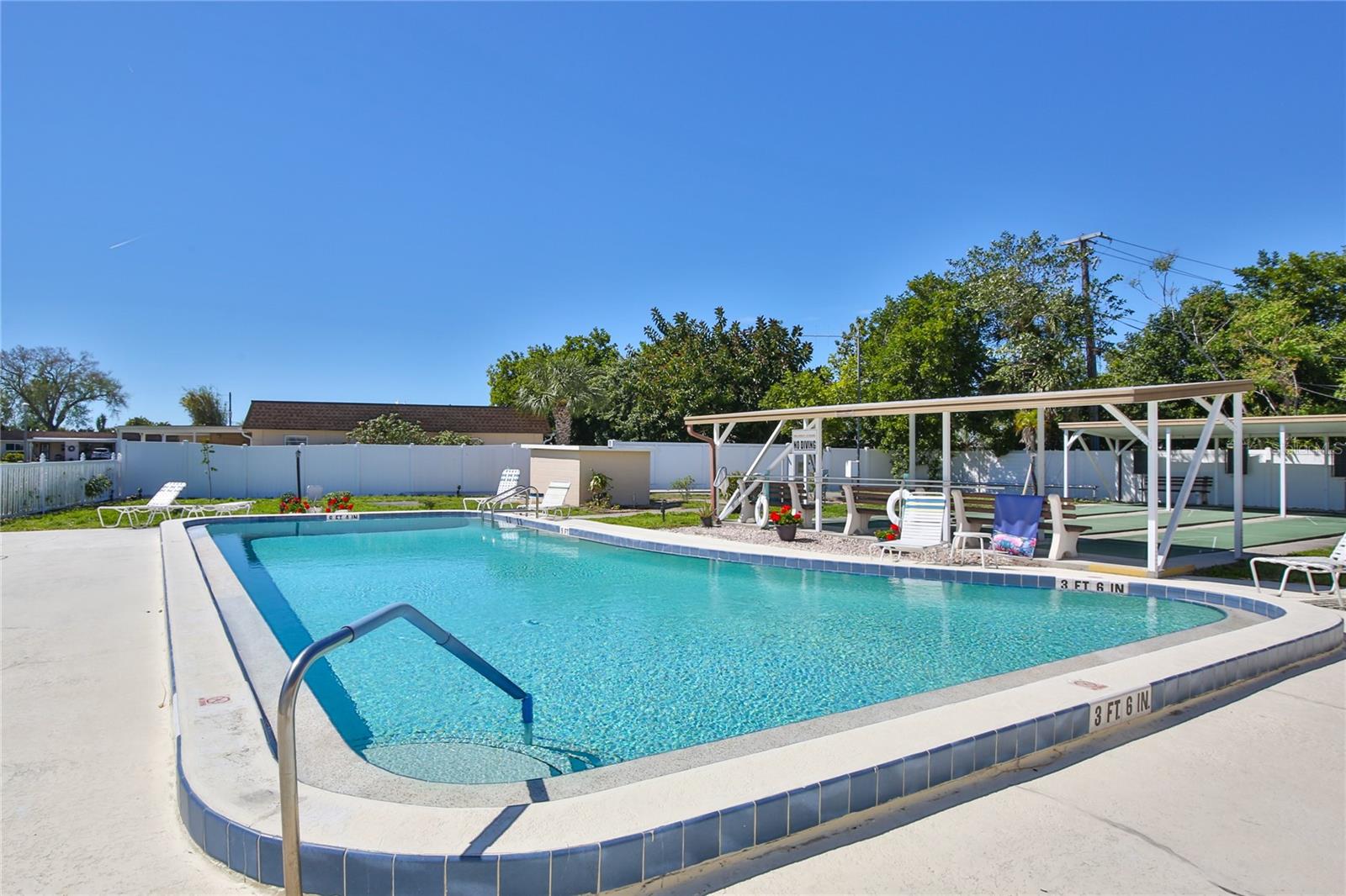 4612 PARK ACRES DR — photo 27