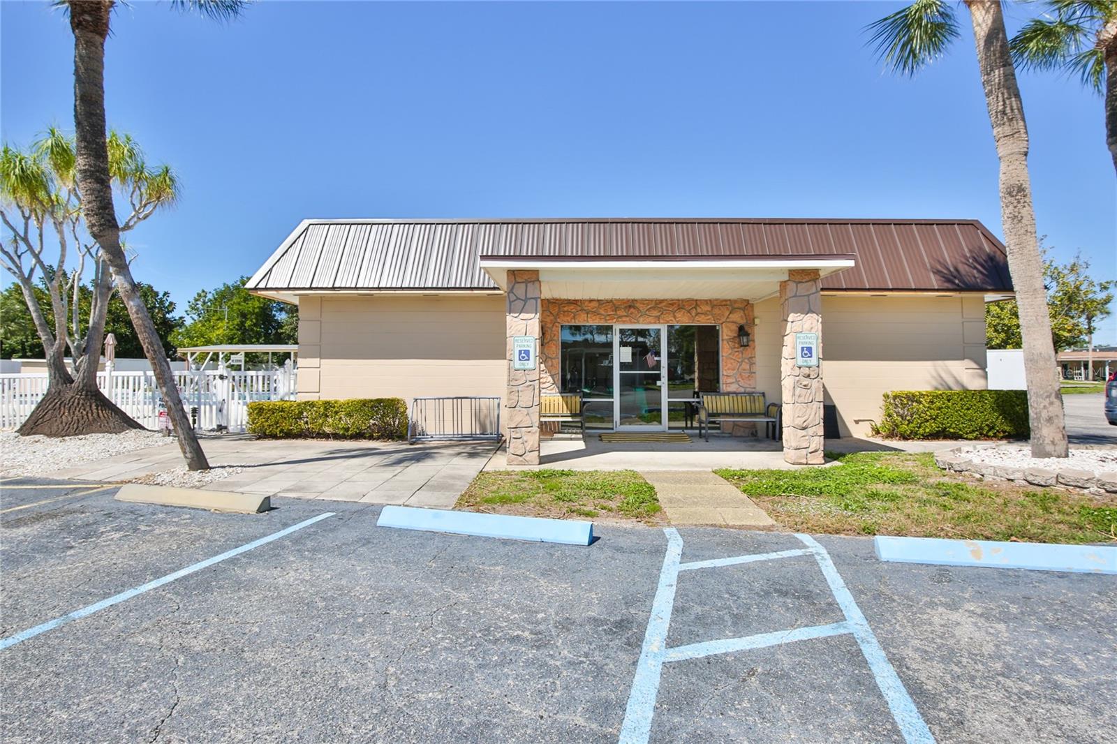 4612 PARK ACRES DR — photo 26