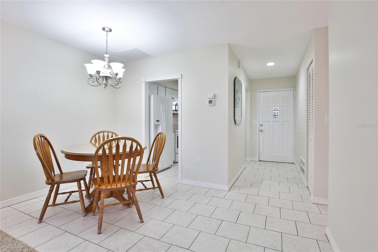 4612 PARK ACRES DR — photo 8