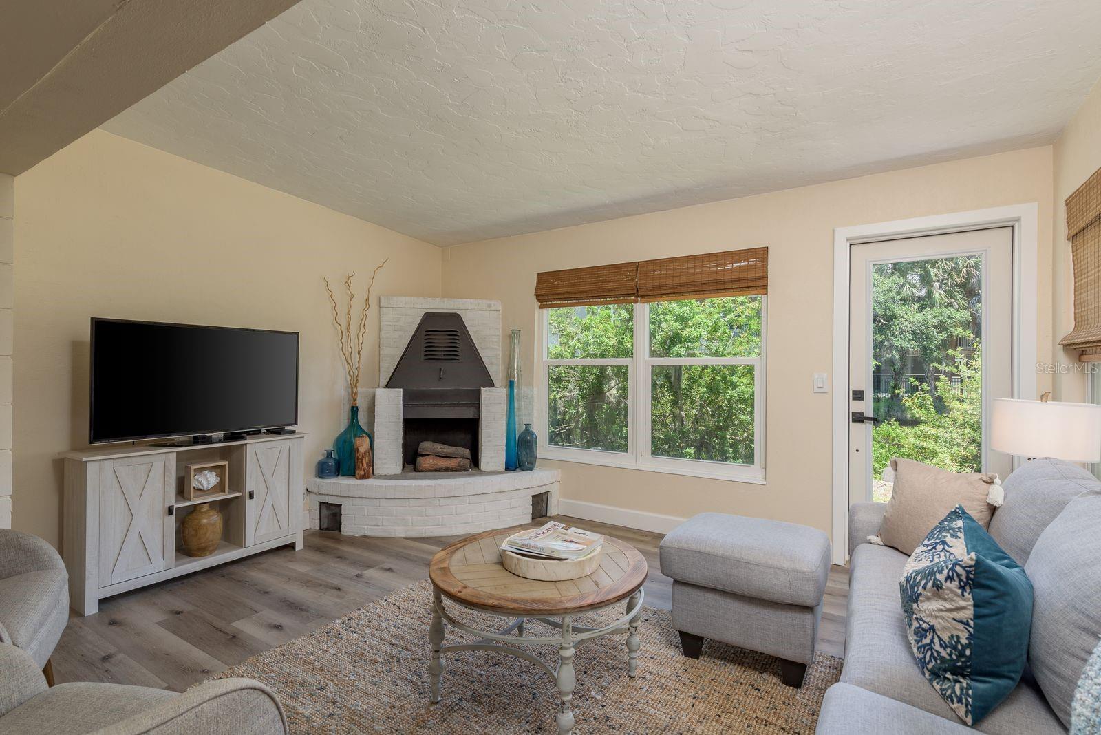 5270 MILLER BAYOU DR — photo 8