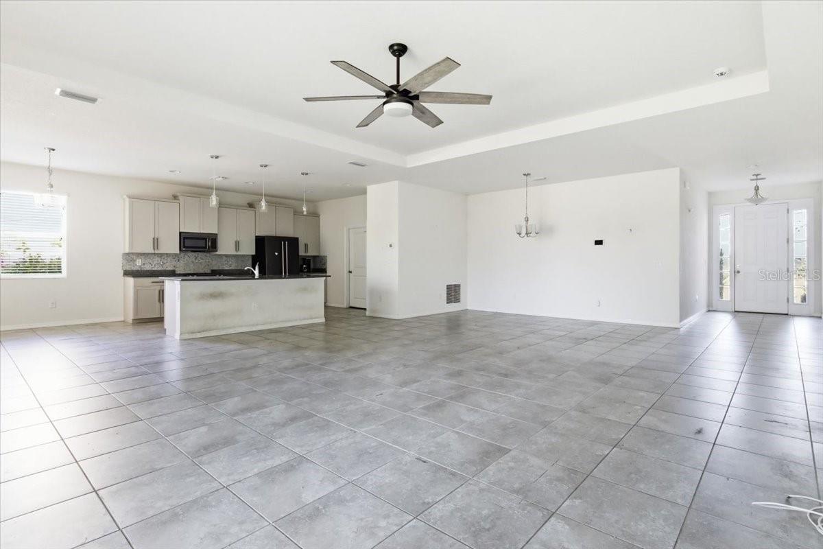 6702 DEVESTA LOOP — photo 11