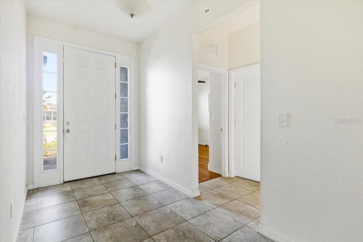 6702 DEVESTA LOOP — photo 7