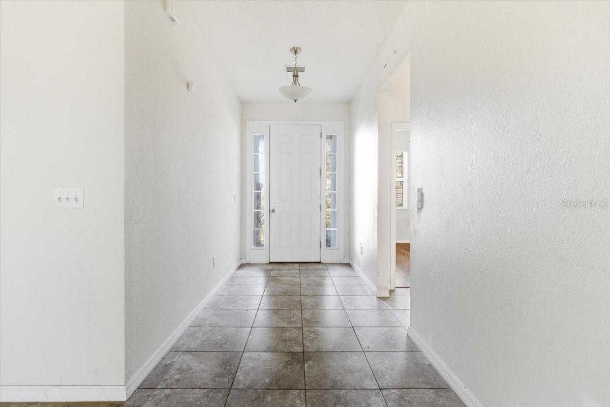 6702 DEVESTA LOOP — photo 8