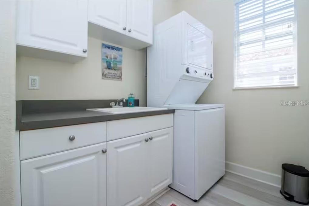 2319 AVENUE C #200 — photo 17