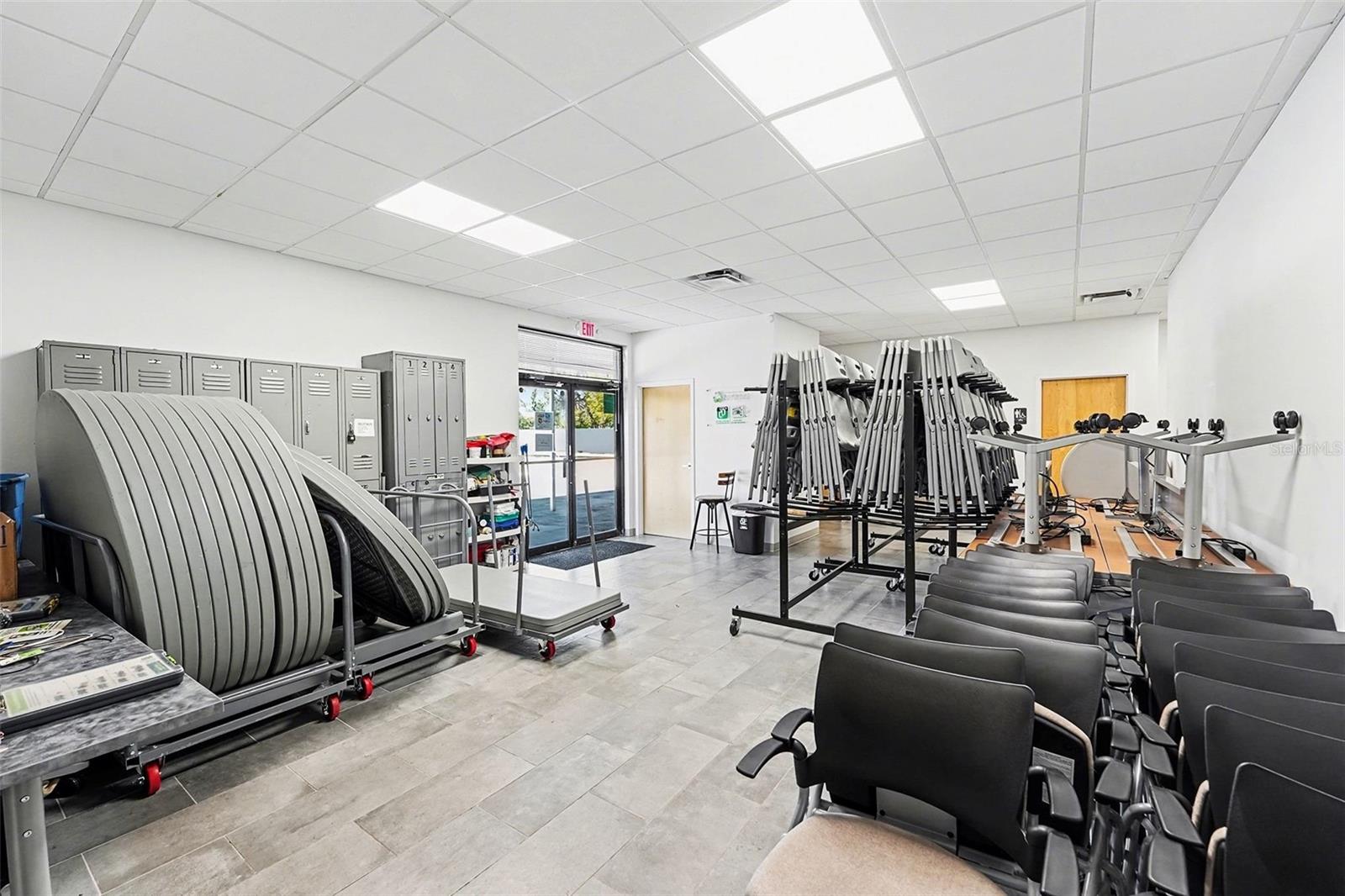 2304 E BUSCH BLVD — photo 20