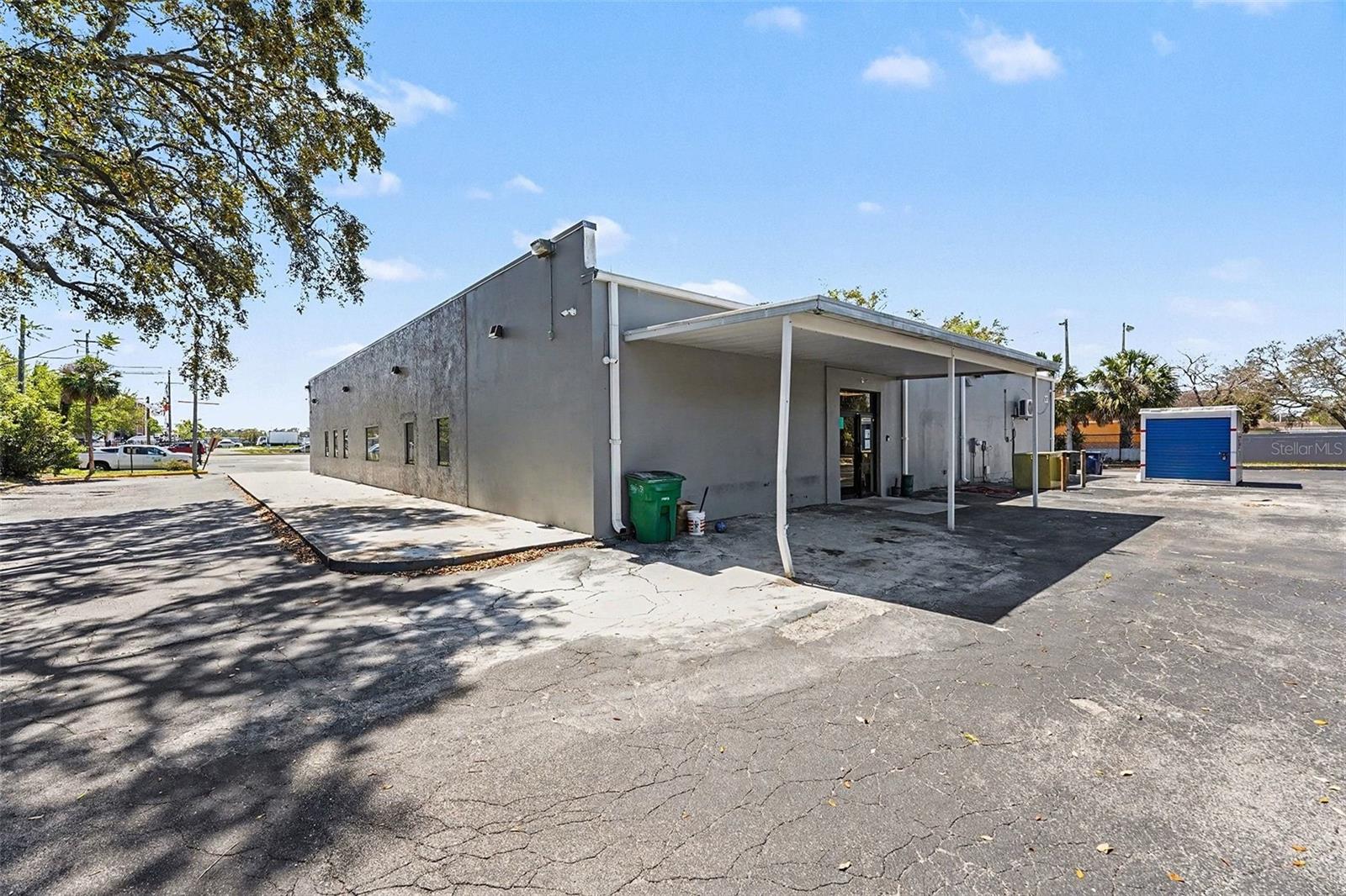 2304 E BUSCH BLVD — photo 13