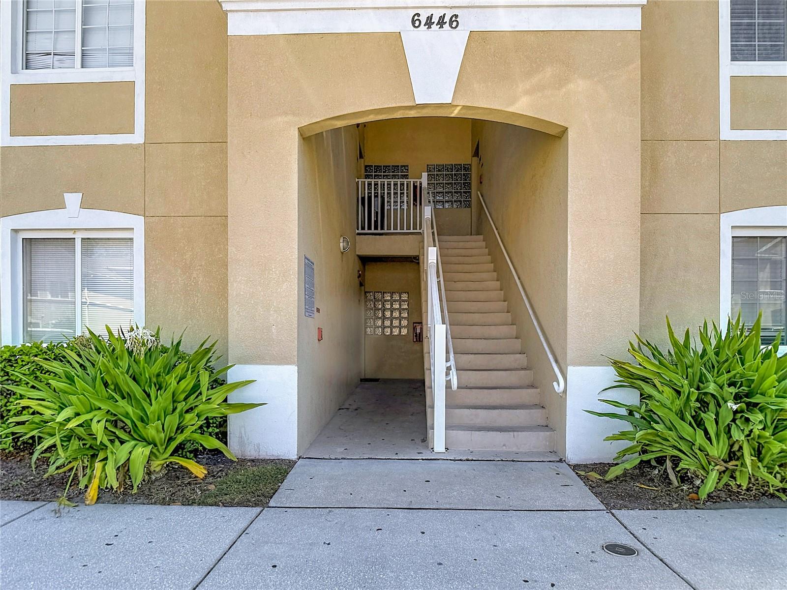 6446 CYPRESSDALE DR #202 — photo 2