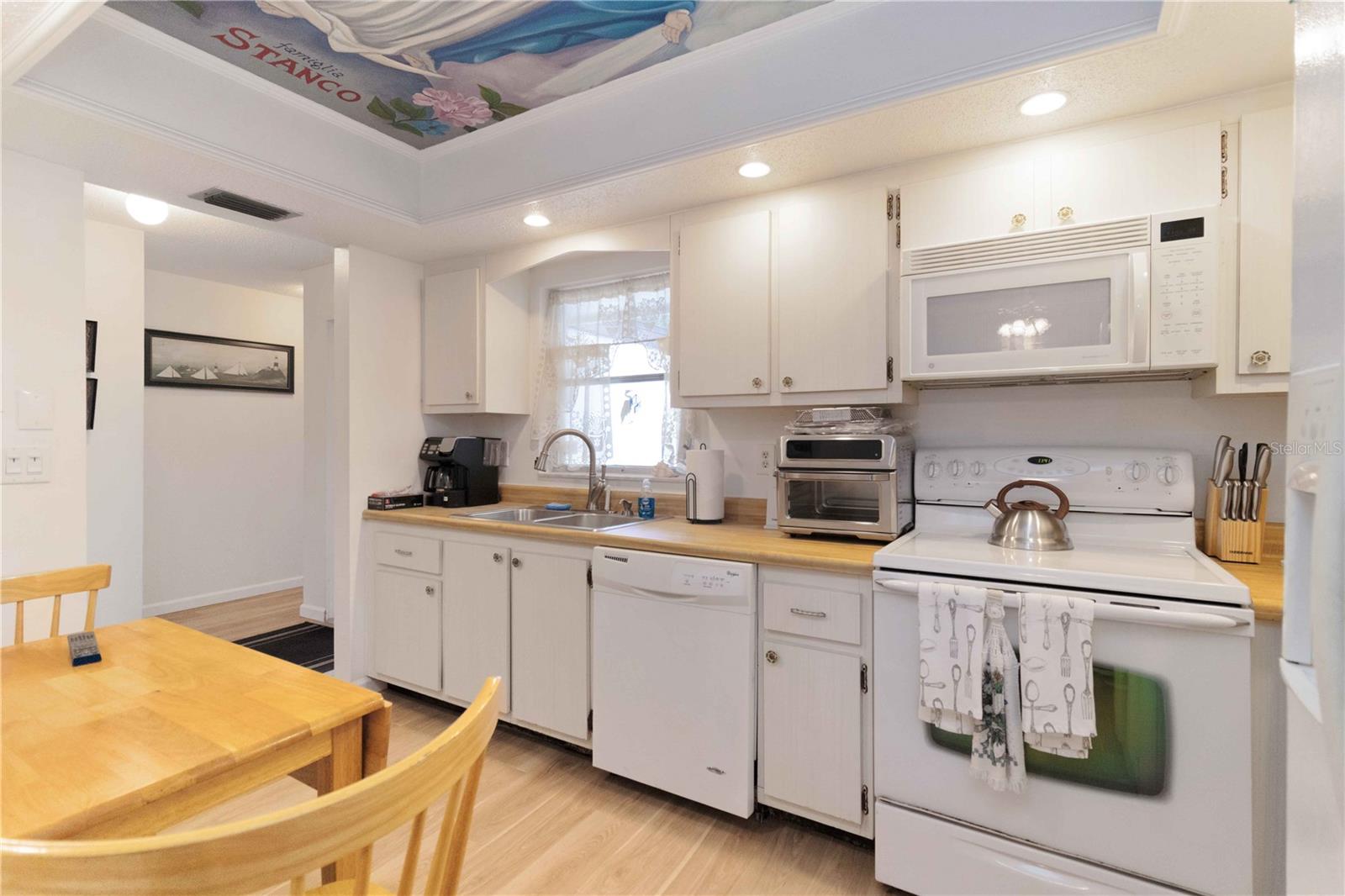 6215 GREEN VIEW CIR #74 — photo 10