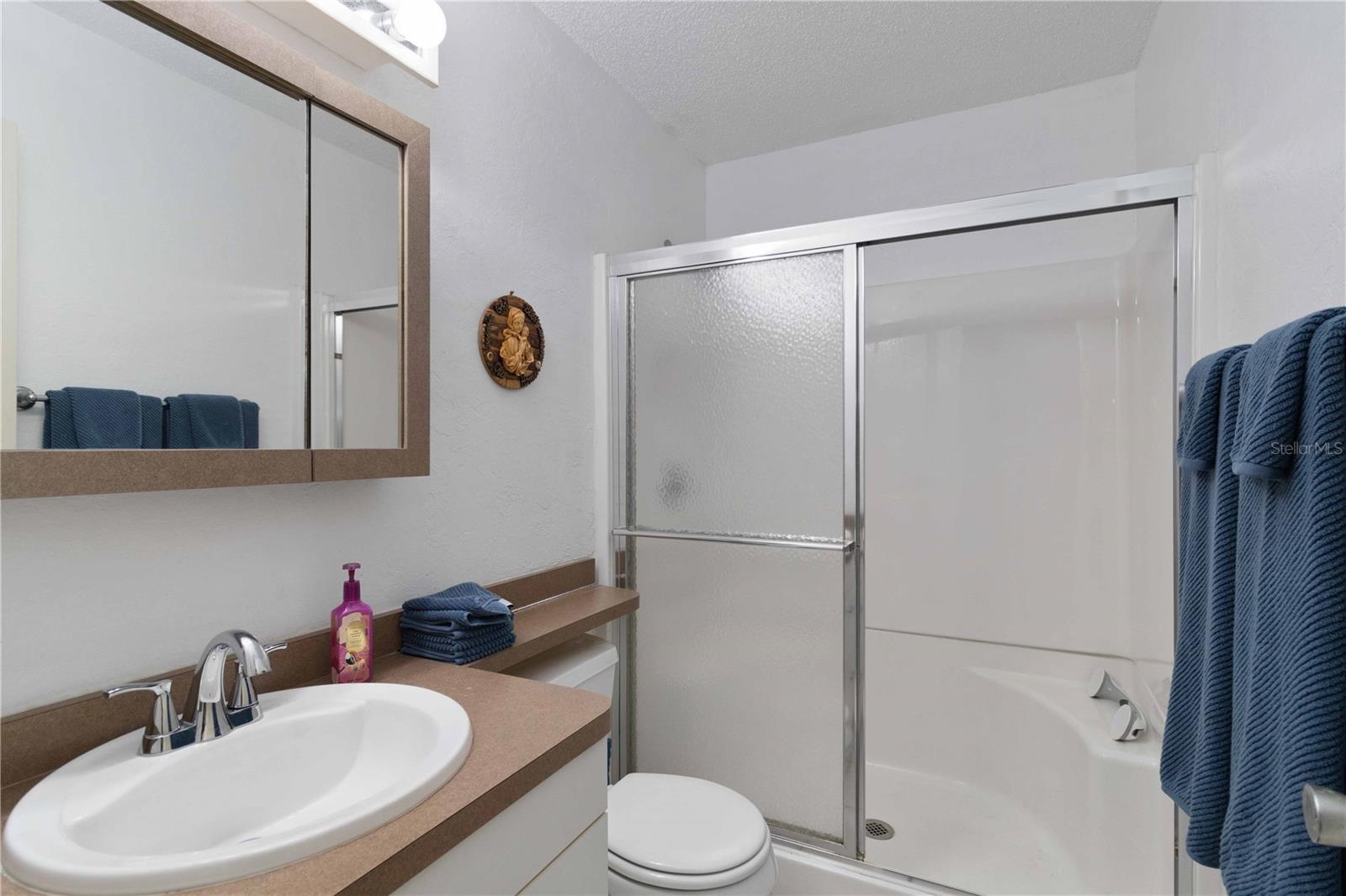 6215 GREEN VIEW CIR #74 — photo 22
