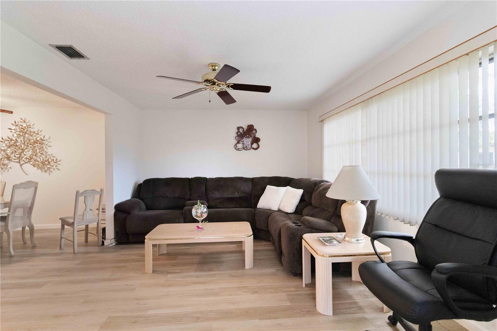 6215 GREEN VIEW CIR #74 — photo 18