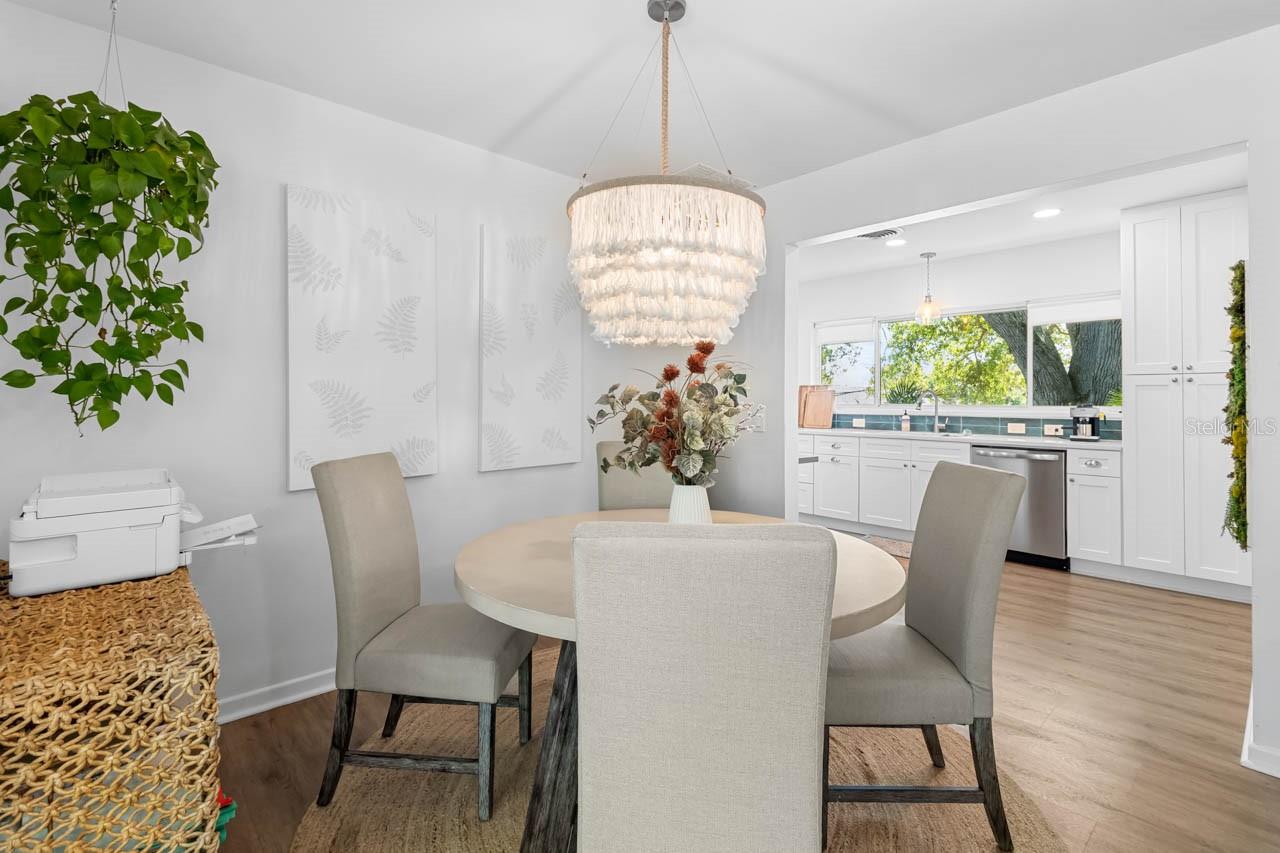 3723 ORCHARD GROVE LN — photo 10