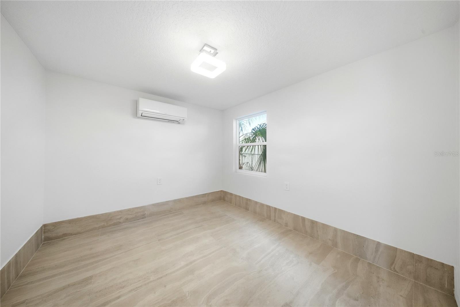 1109 CHARLES ST — photo 49