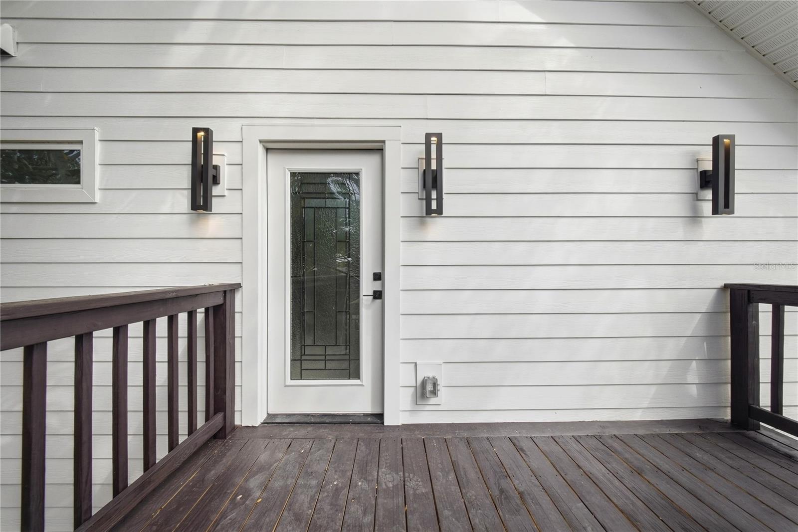1109 CHARLES ST — photo 33