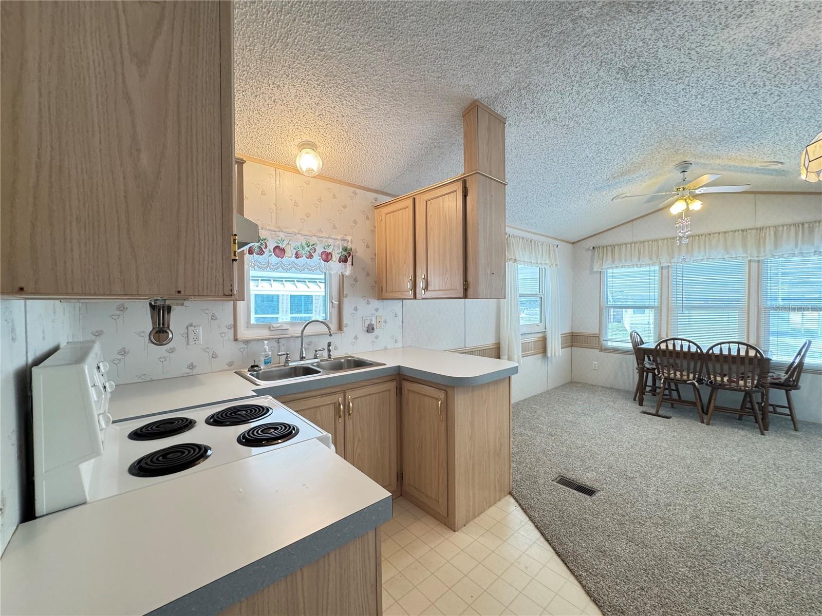 4848 BAKER AVE #220 — photo 9