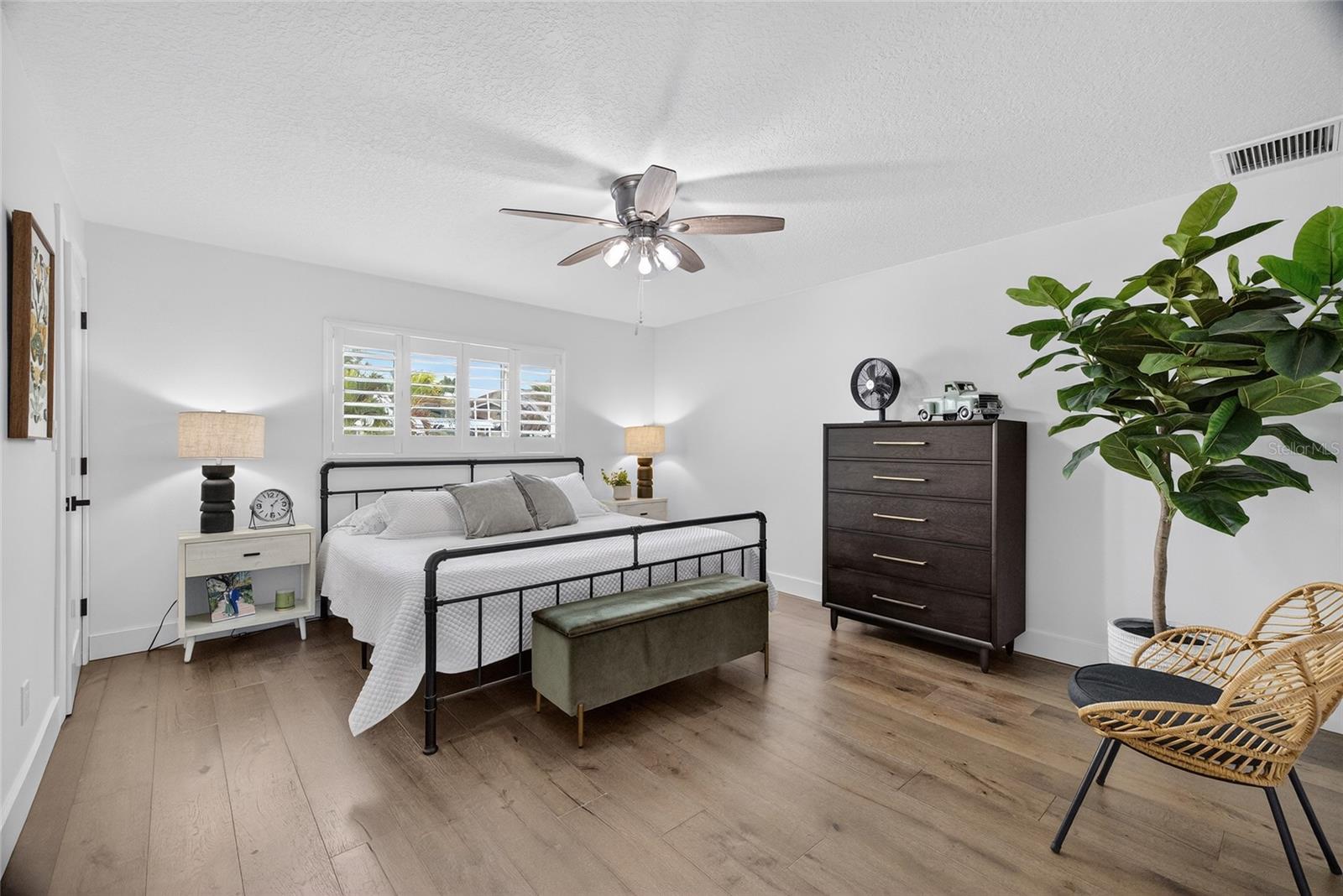 2171 LAGOON DR — photo 18