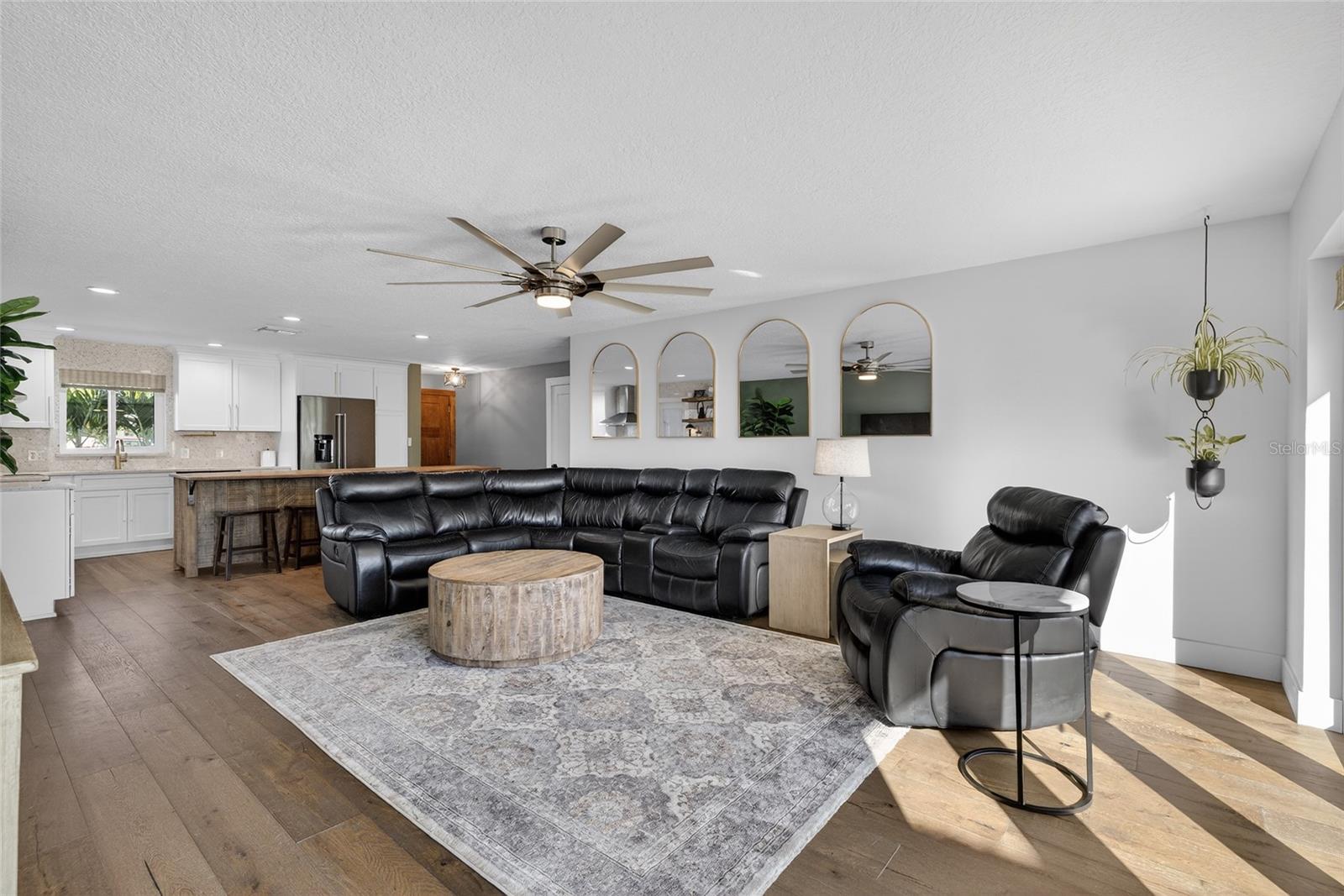 2171 LAGOON DR — photo 13