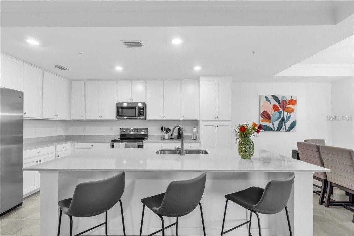 18028 GAWTHROP DR #107 — photo 17
