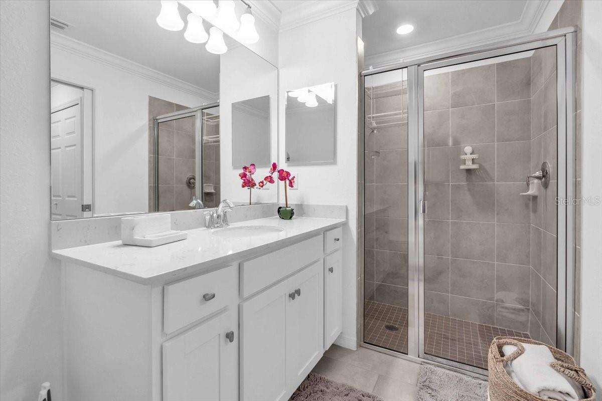 18028 GAWTHROP DR #107 — photo 9