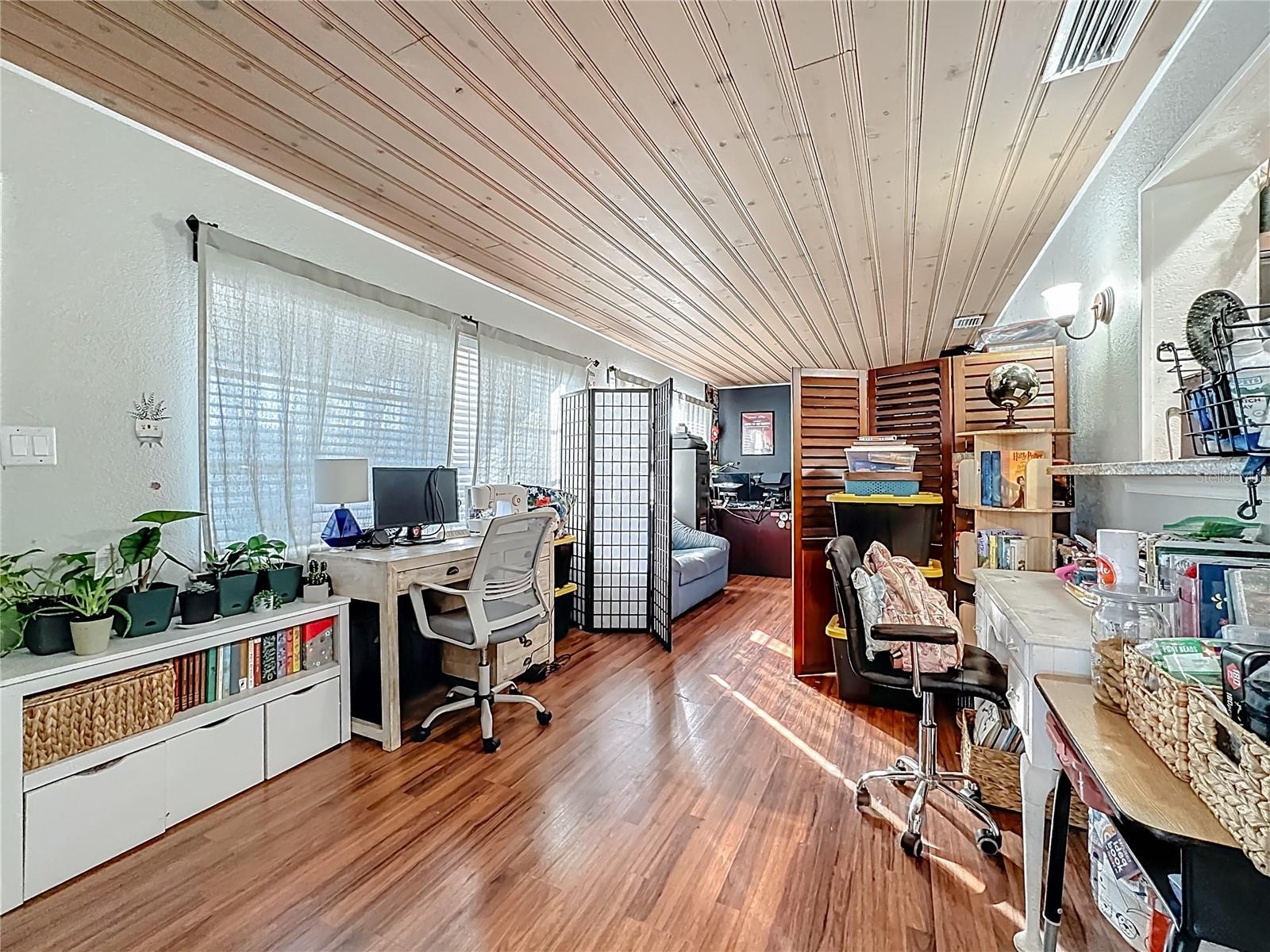 1521 BANYAN DR. — photo 21