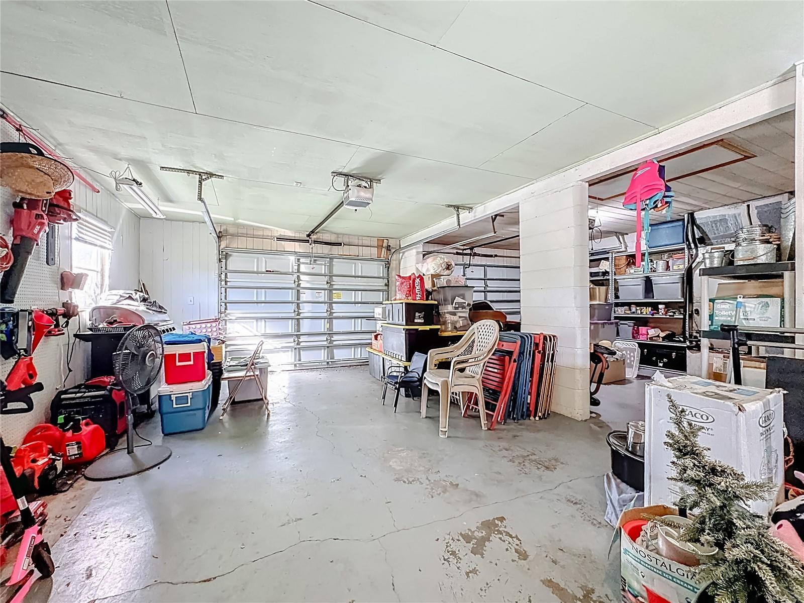 1521 BANYAN DR. — photo 44