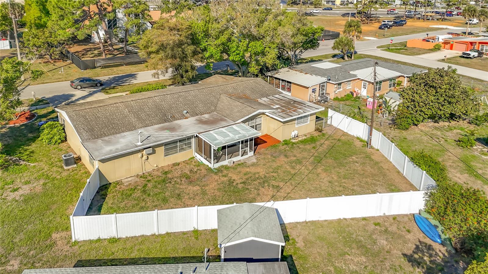 1521 BANYAN DR. — photo 47