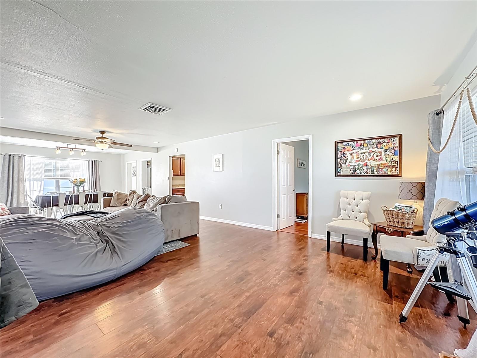 1521 BANYAN DR. — photo 5