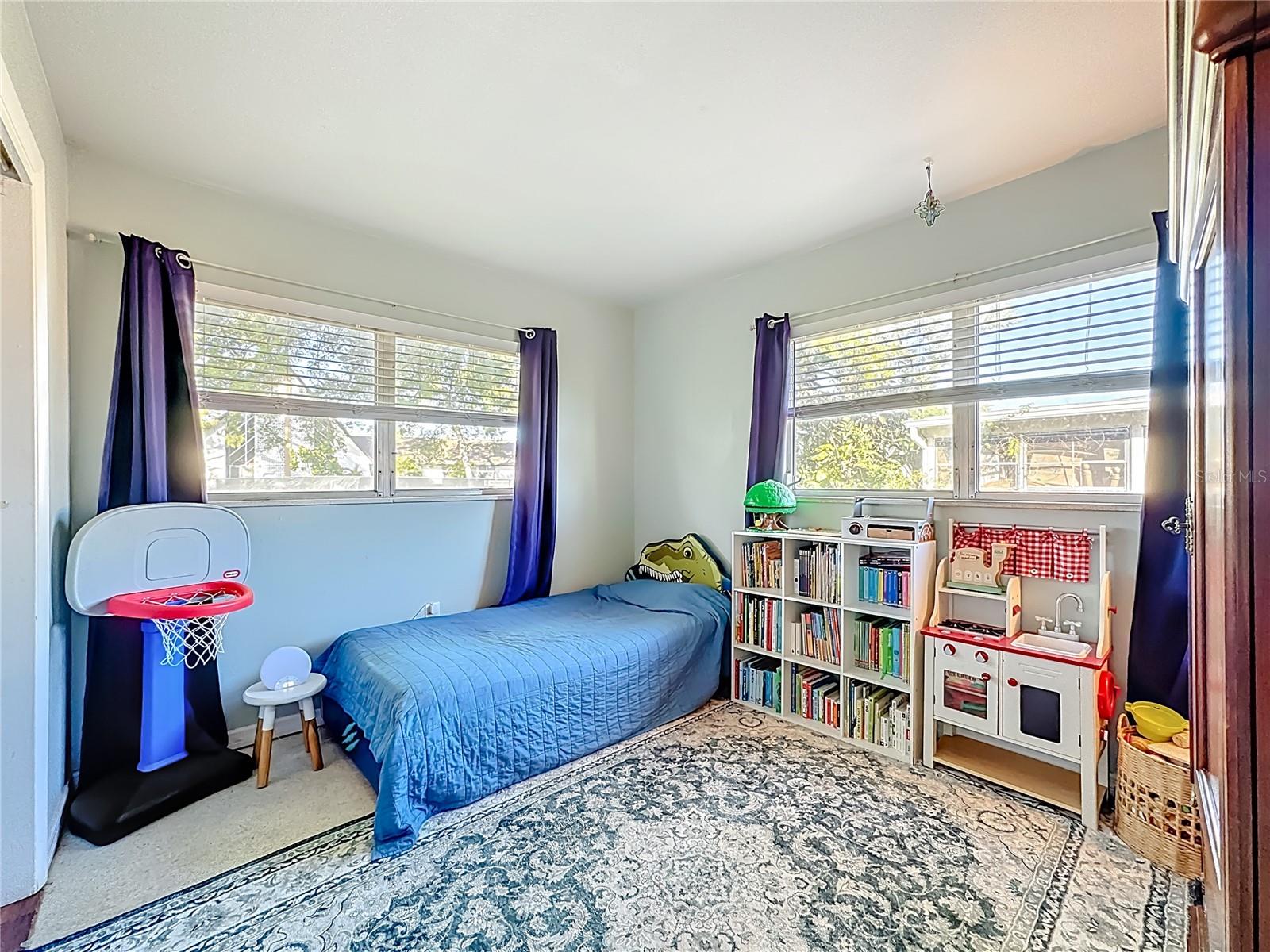 1521 BANYAN DR. — photo 36