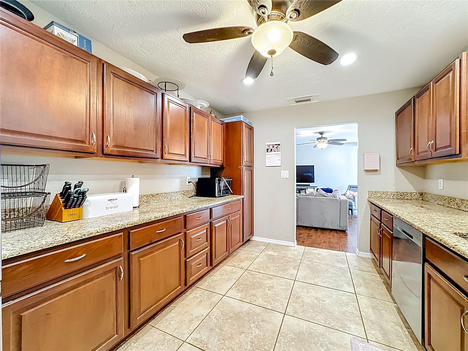 1521 BANYAN DR. — photo 20