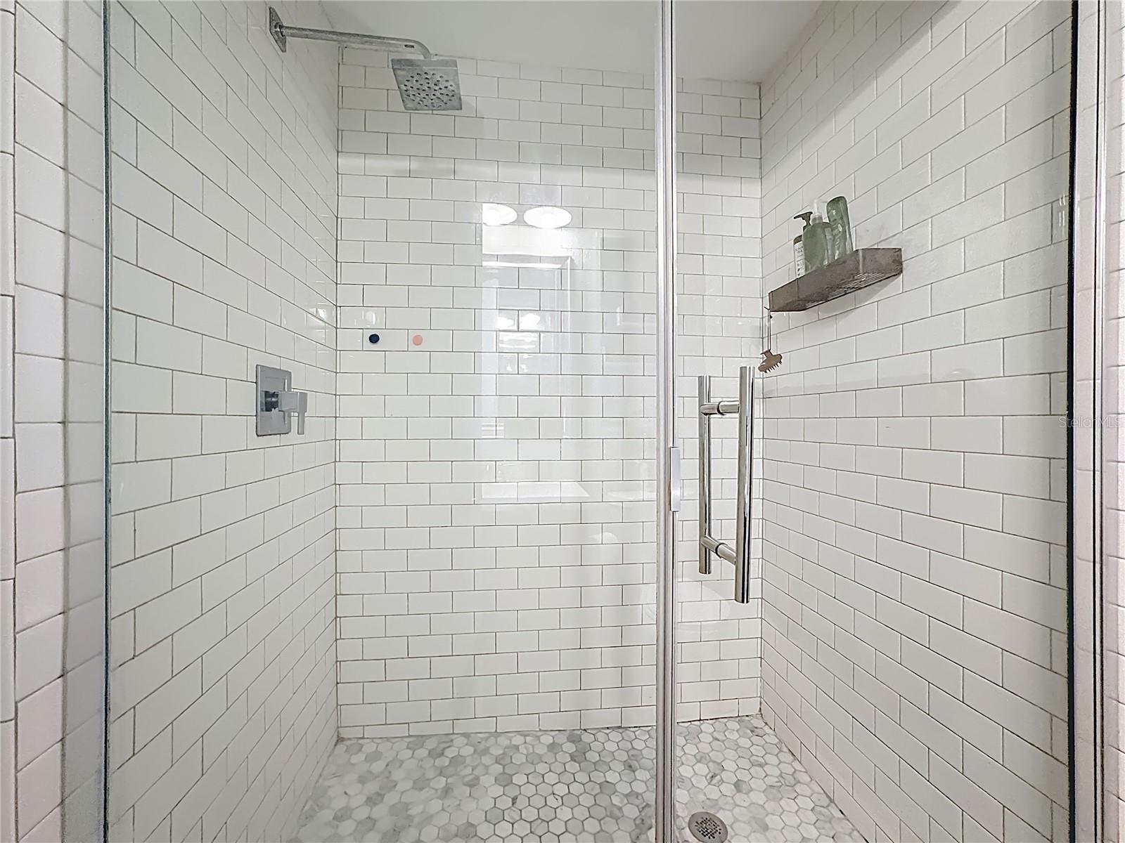 1521 BANYAN DR. — photo 32