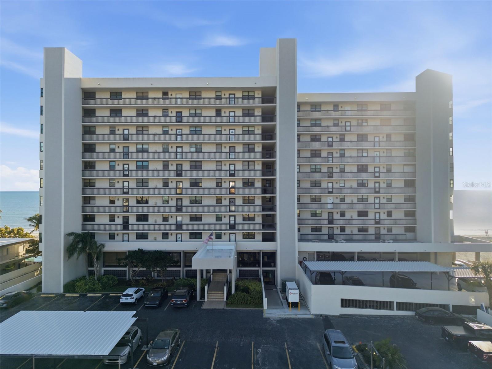 15462 GULF BLVD #406 — photo 3