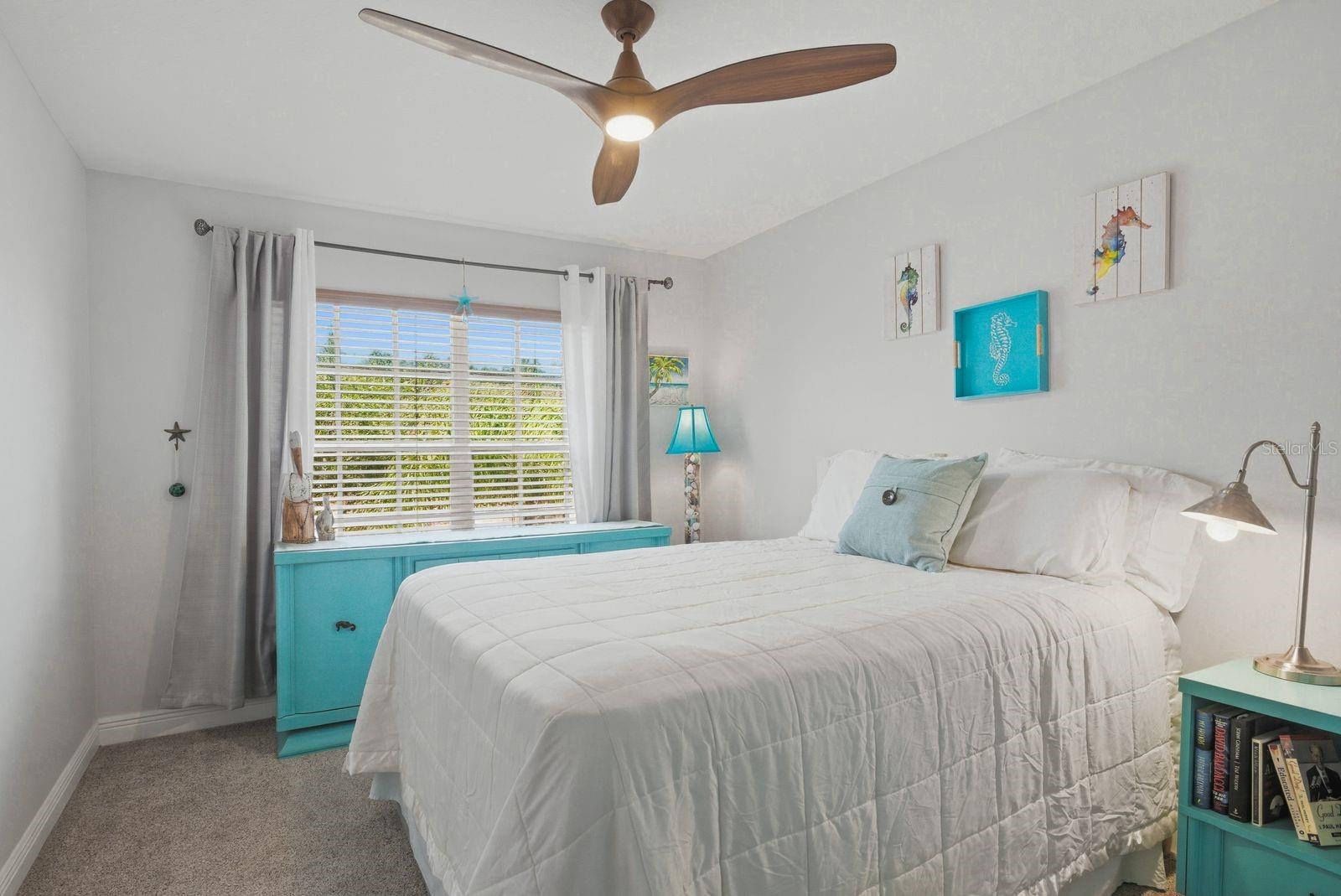 208 VALENCIA CIR — photo 5