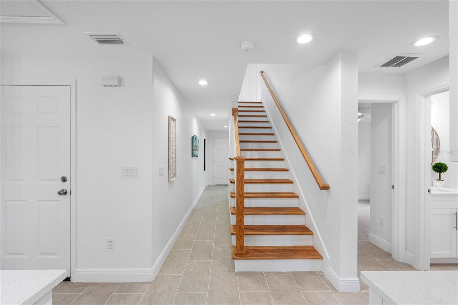 2405 E 23RD AVE — photo 18