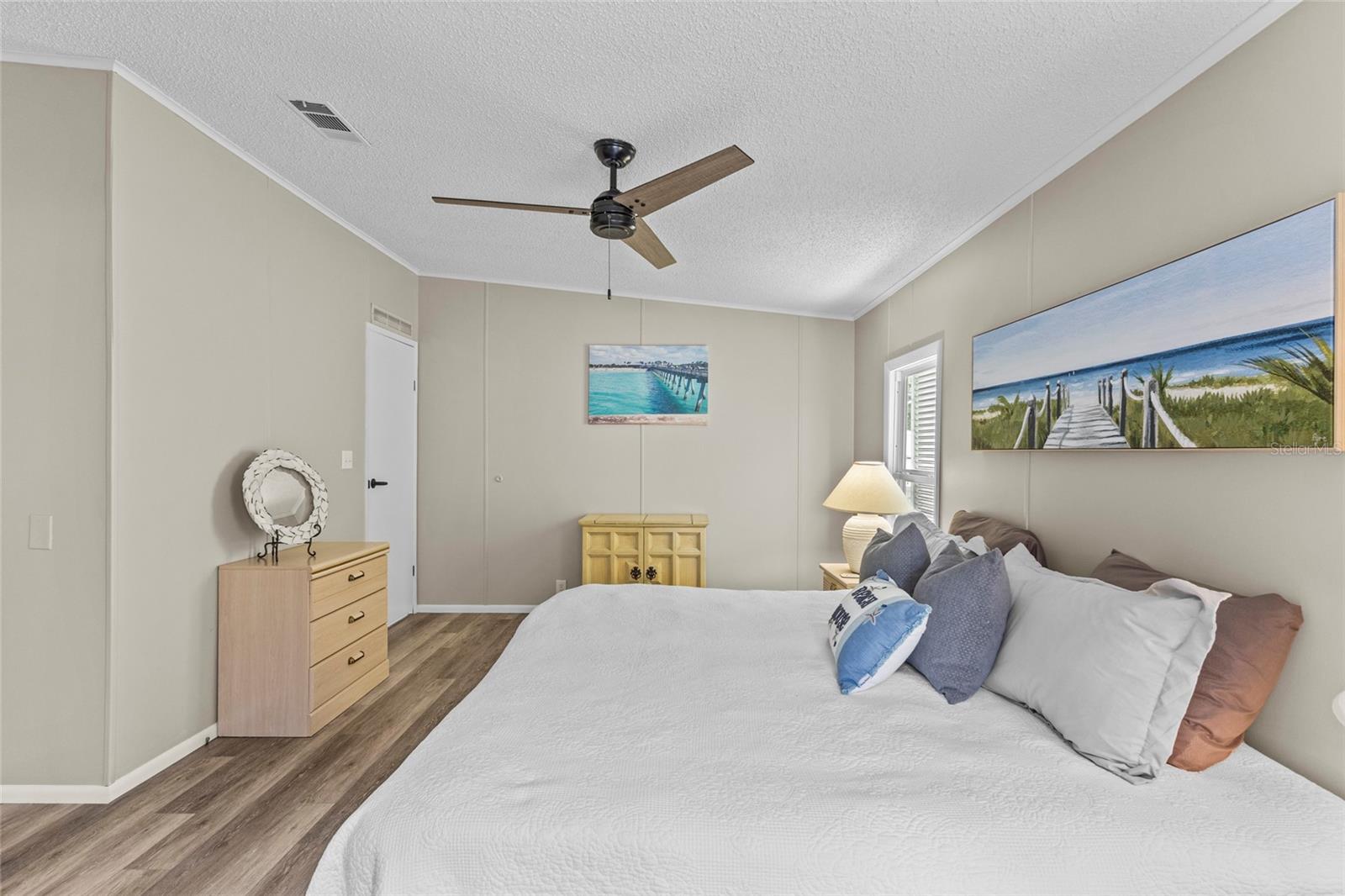 611 LA JOLLA CIR — photo 14