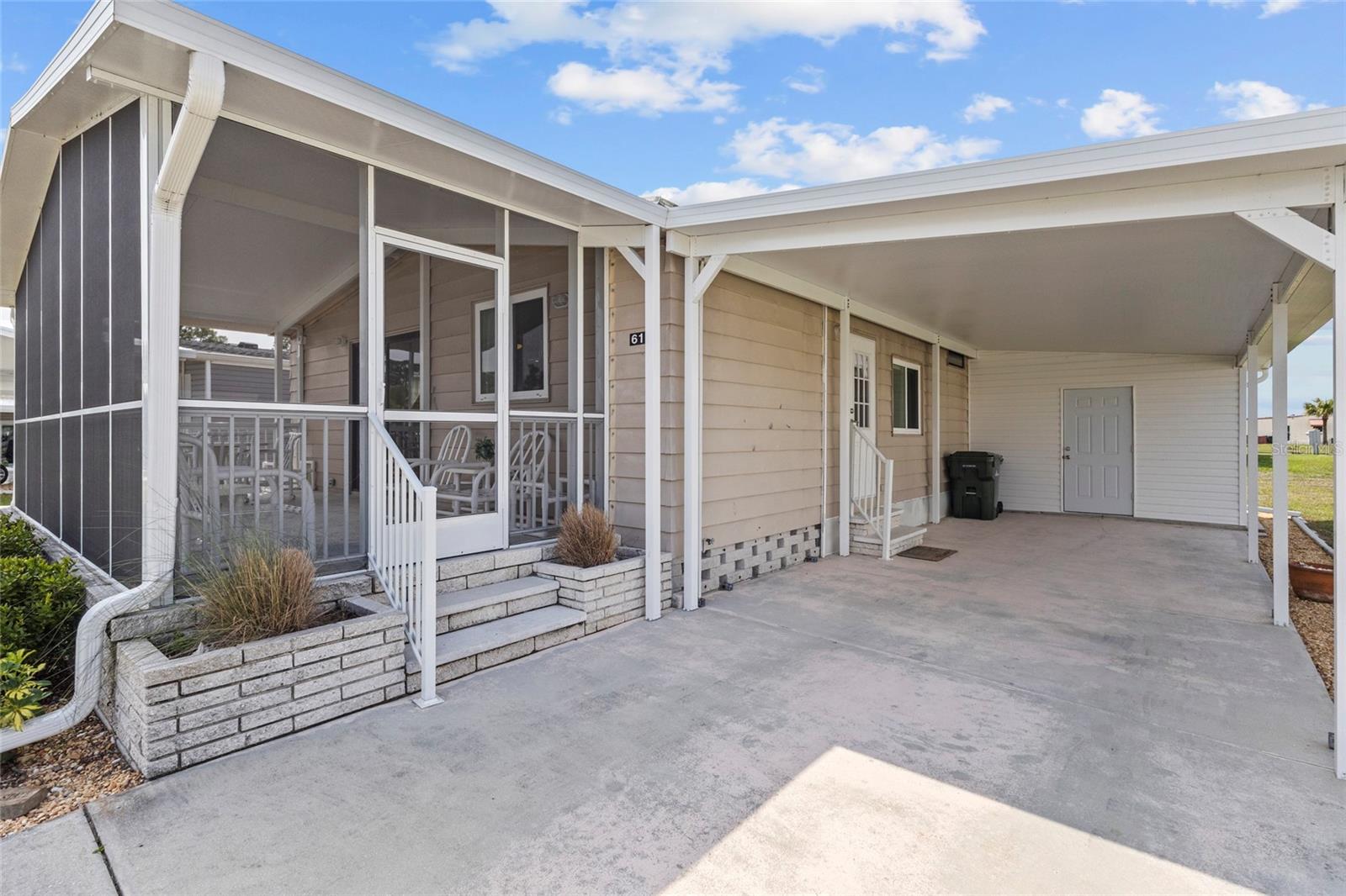 611 LA JOLLA CIR — photo 3