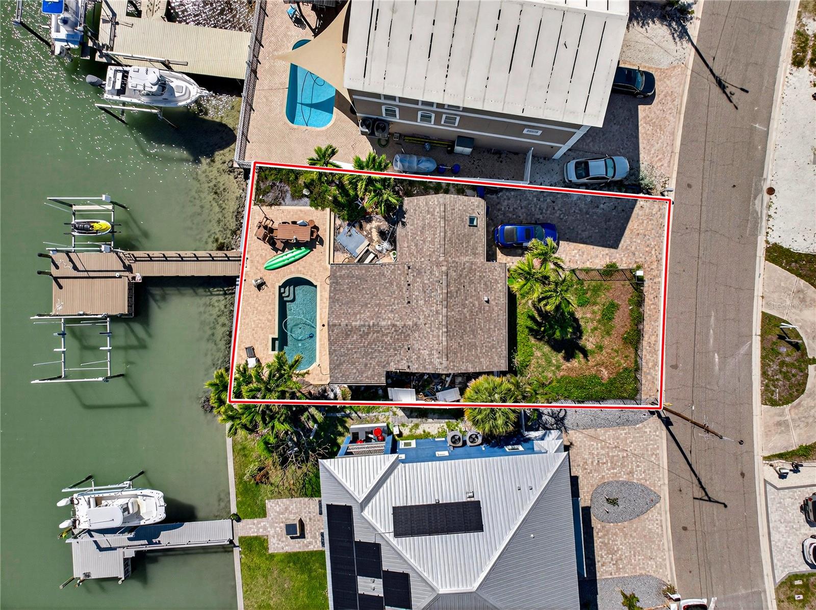 449 S BAYSHORE DR — photo 2