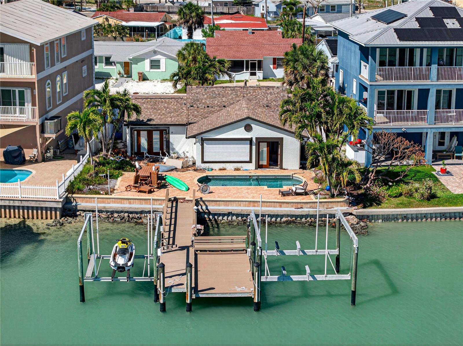 449 S BAYSHORE DR — photo 9
