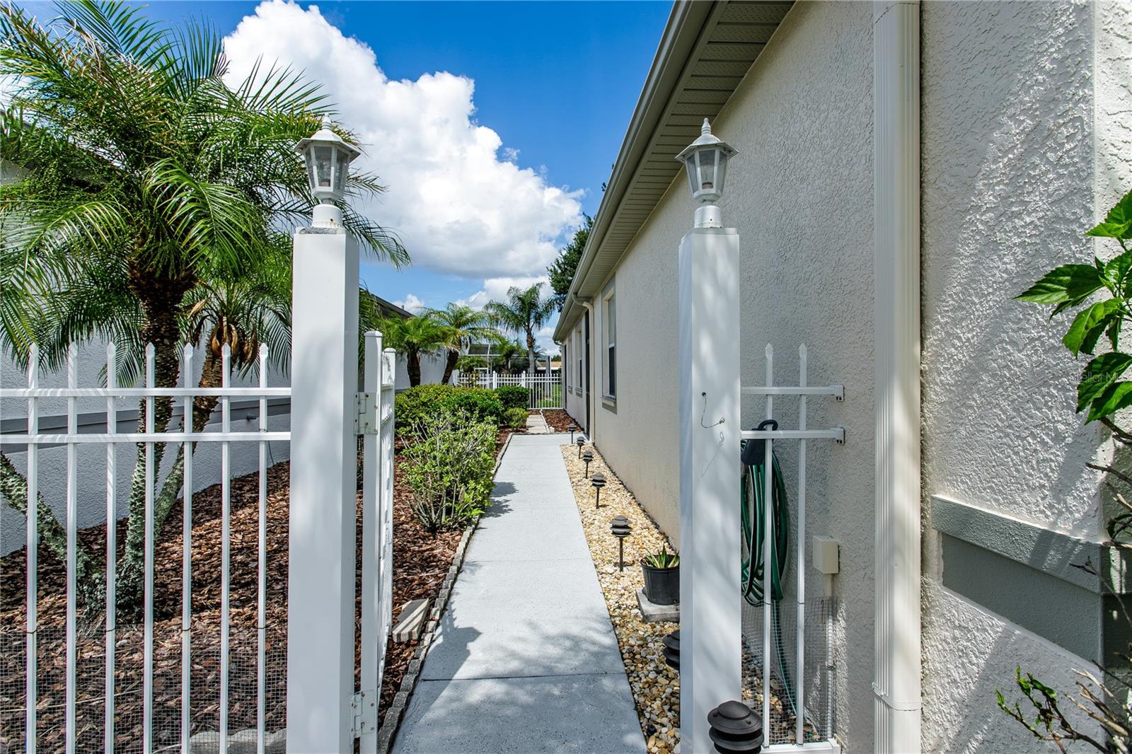 8415 TAROCCO CT — photo 3