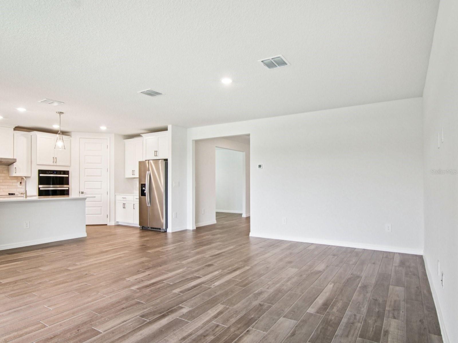 36712 MELSTONE WAY — photo 3
