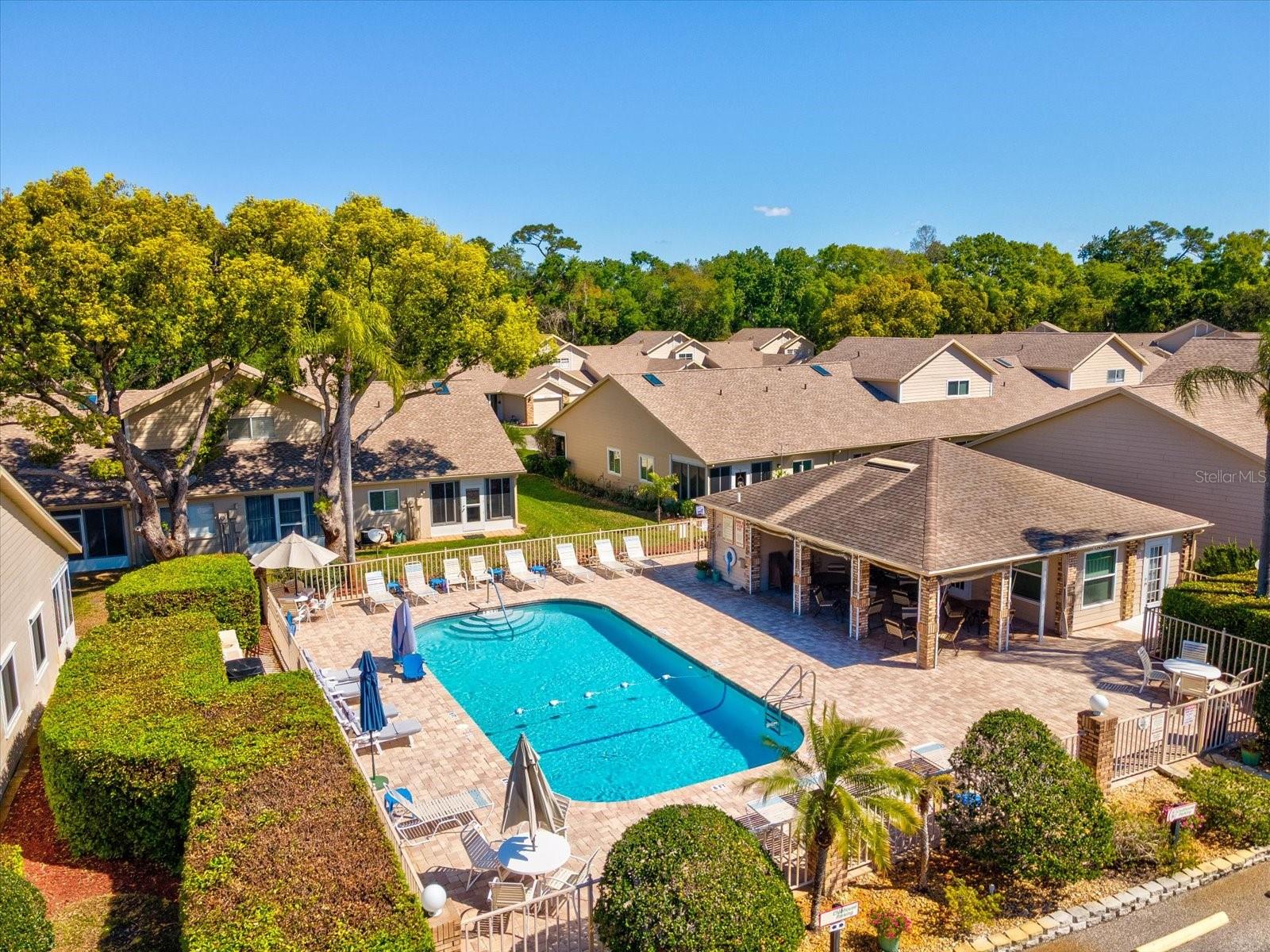 4505 GLEN HOLLOW — photo 43