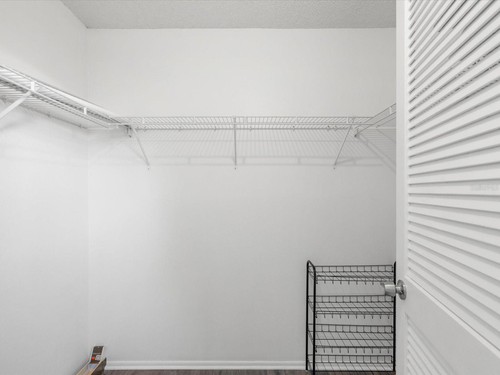 4505 GLEN HOLLOW — photo 31