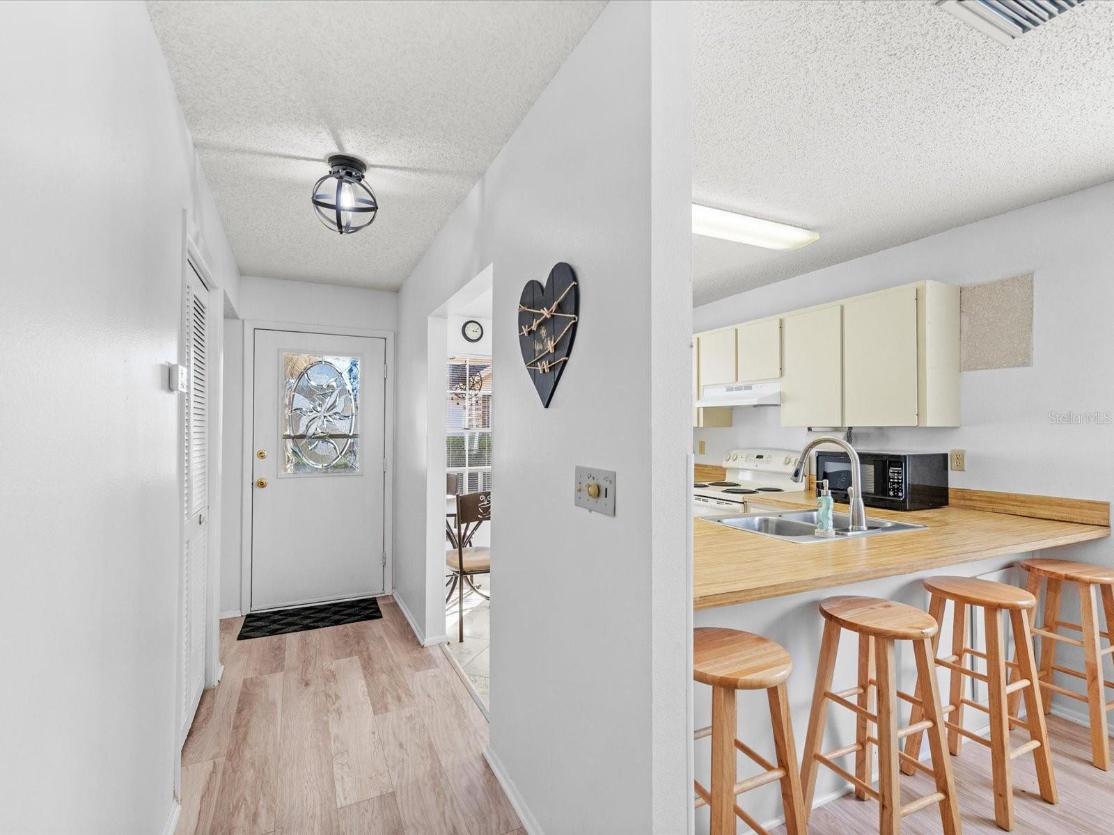4505 GLEN HOLLOW — photo 32