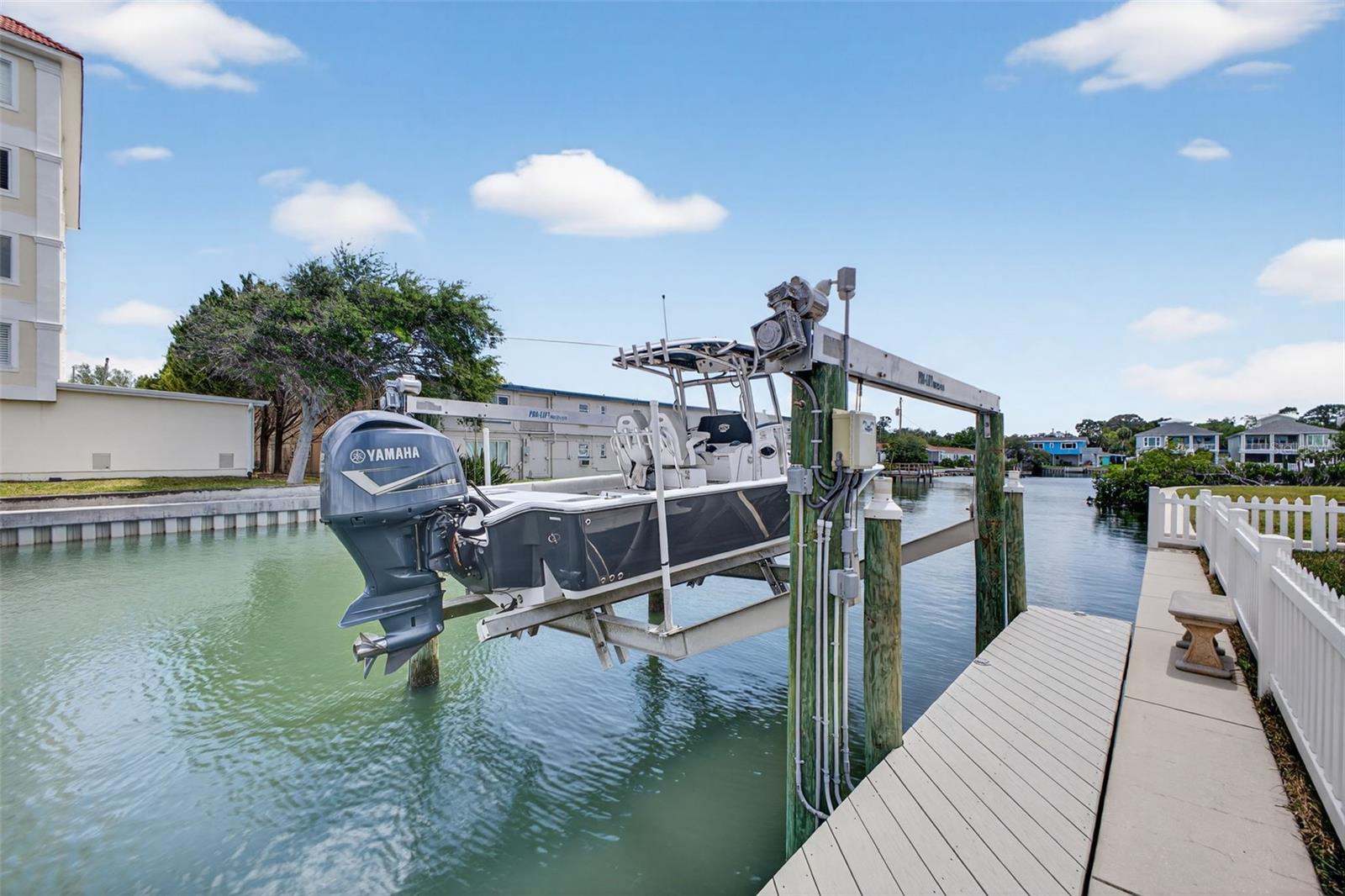1866 VENETIAN POINT DR — photo 32