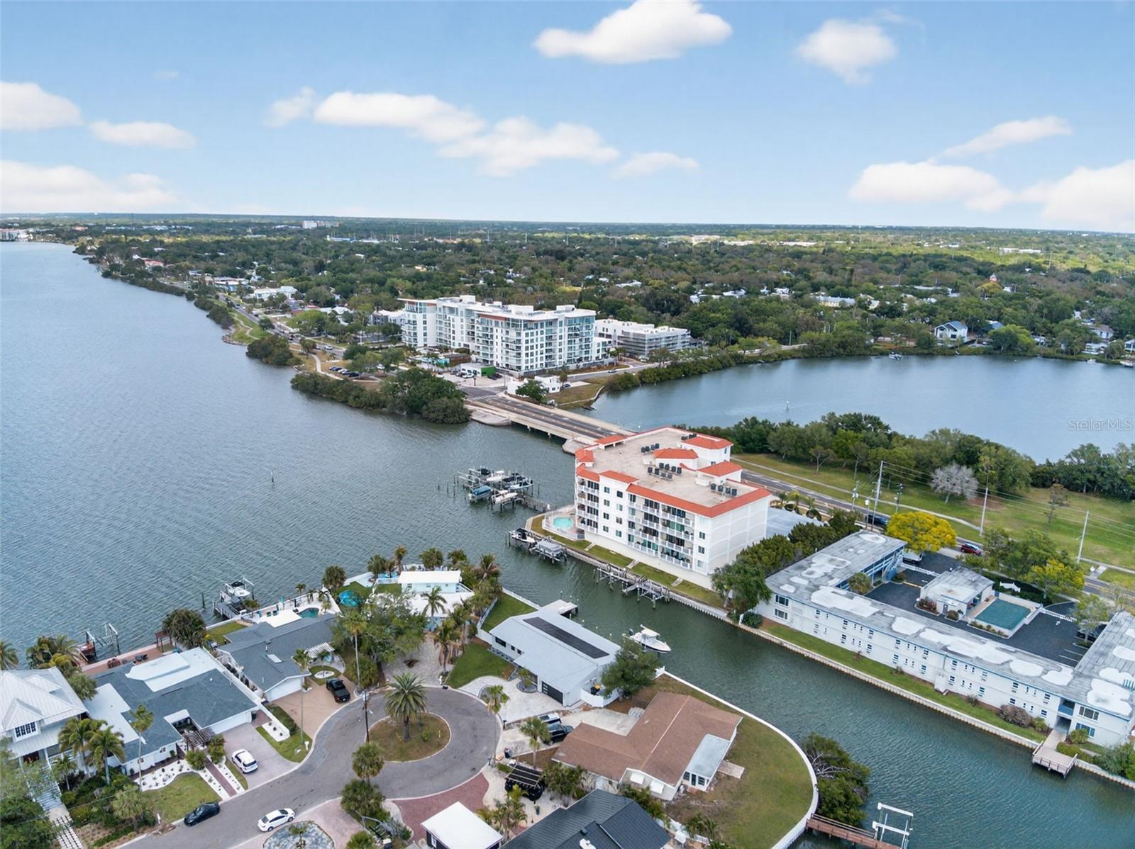 1866 VENETIAN POINT DR — photo 37